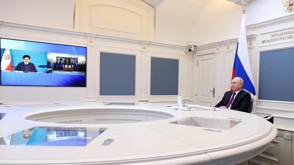 برعاية بوتين ورئيسي.. روسيا وإيران توقعان اتفاقية لتشييد شريان اقتصادي