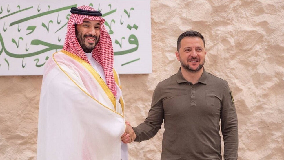 بن فرحان: دعونا زيلينسكي للقمة العربية لسماع وجهة نظره تجاه الأزمة