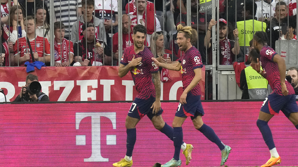 لايبزيغ يسقط بايرن ميونيخ ويسدي خدمة لدورتموند لإزاحته عن الصدارة