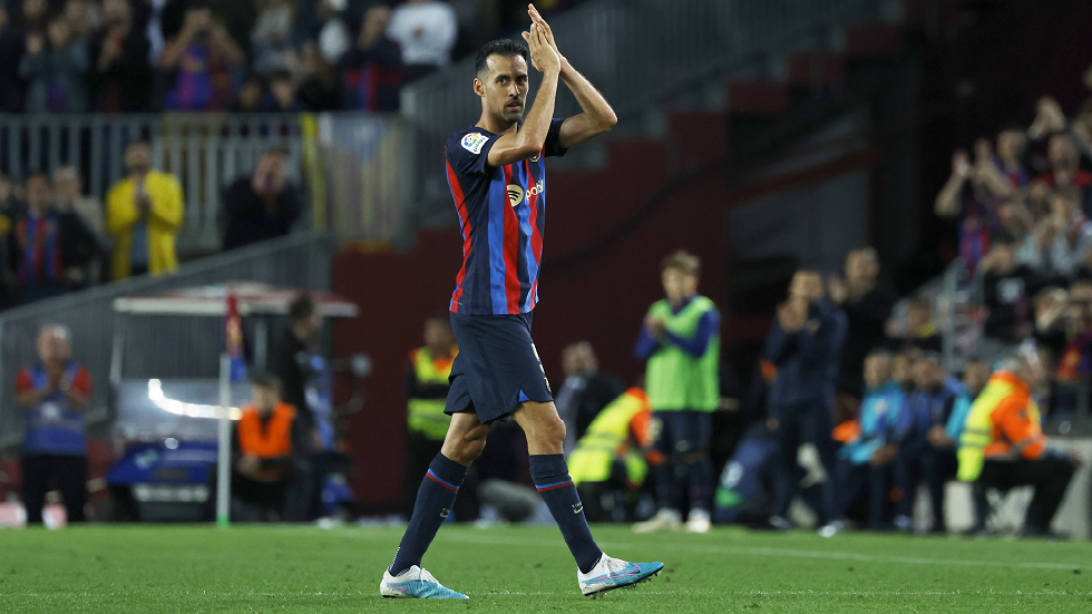 بوسكيتس يعلق على أنباء انتقاله مع ميسي للعب في الدوري السعودي