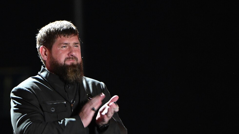  قديروف يهنئ وزير الدفاع الروسي بعيد ميلاده