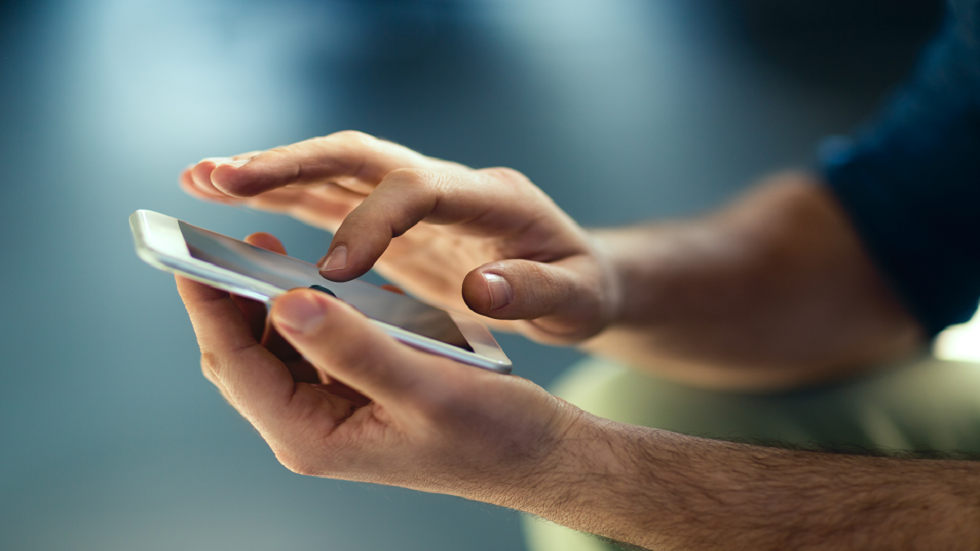 خبير تقني يكشف عن 5 أخطاء "نرتكبها جميعا" قد "تنهي" أجهزتك الباهظة الثمن!