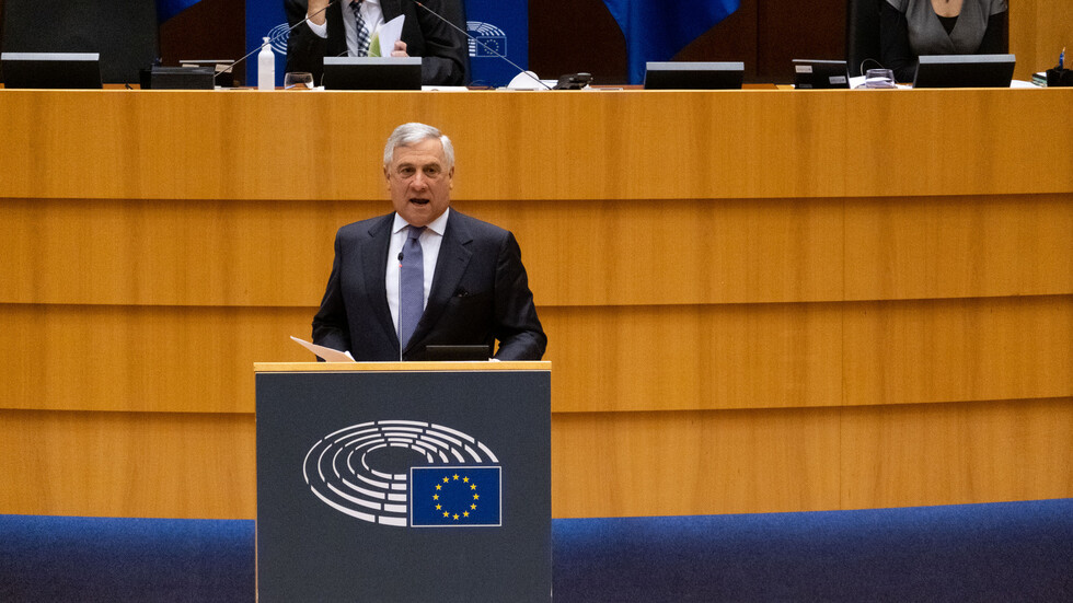 إيطاليا: إقرار الحزمة الـ11 من العقوبات الأوروبية ضد روسيا سيتطلب وقتا