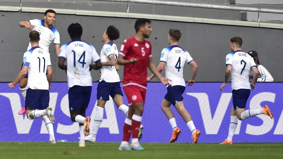 شاهد.. هدف إنجلترا في مرمى تونس