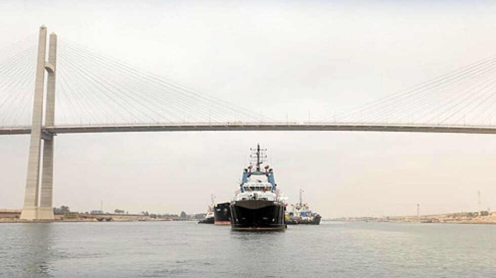 مصر.. إعادة فتح موانئ السويس والزيتيات وانتظام الحركة الملاحية