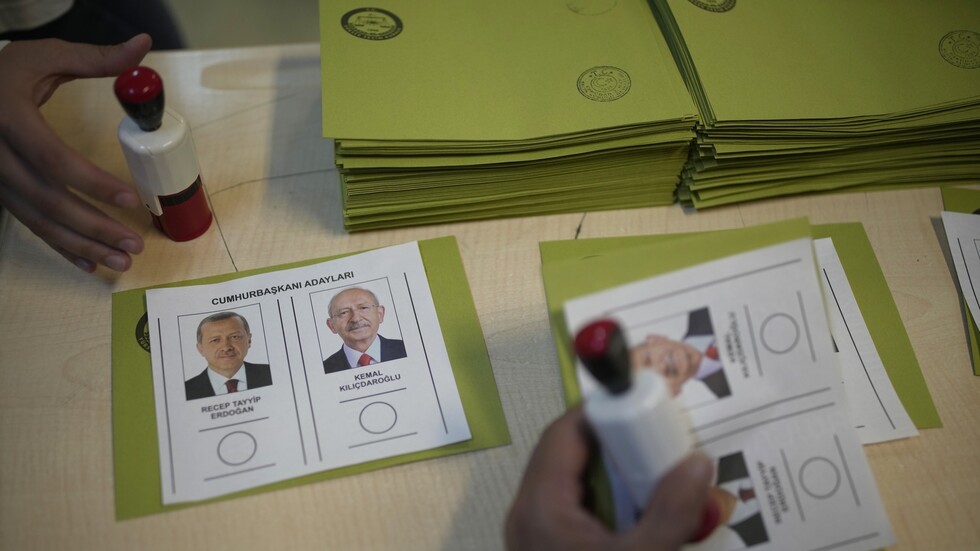 حزب الشعب الجمهوري التركي المعارض: سنحمي إرادة أمتنا حتى النهاية وسننتصر