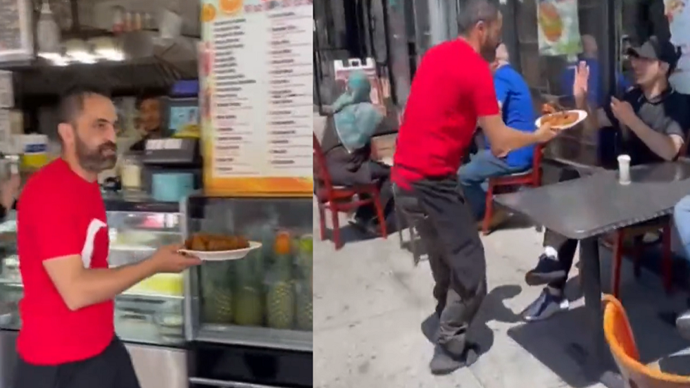 احتفالا بفوز أردوغان.. فلسطيني يوزع الفلافل في شوارع نيويورك