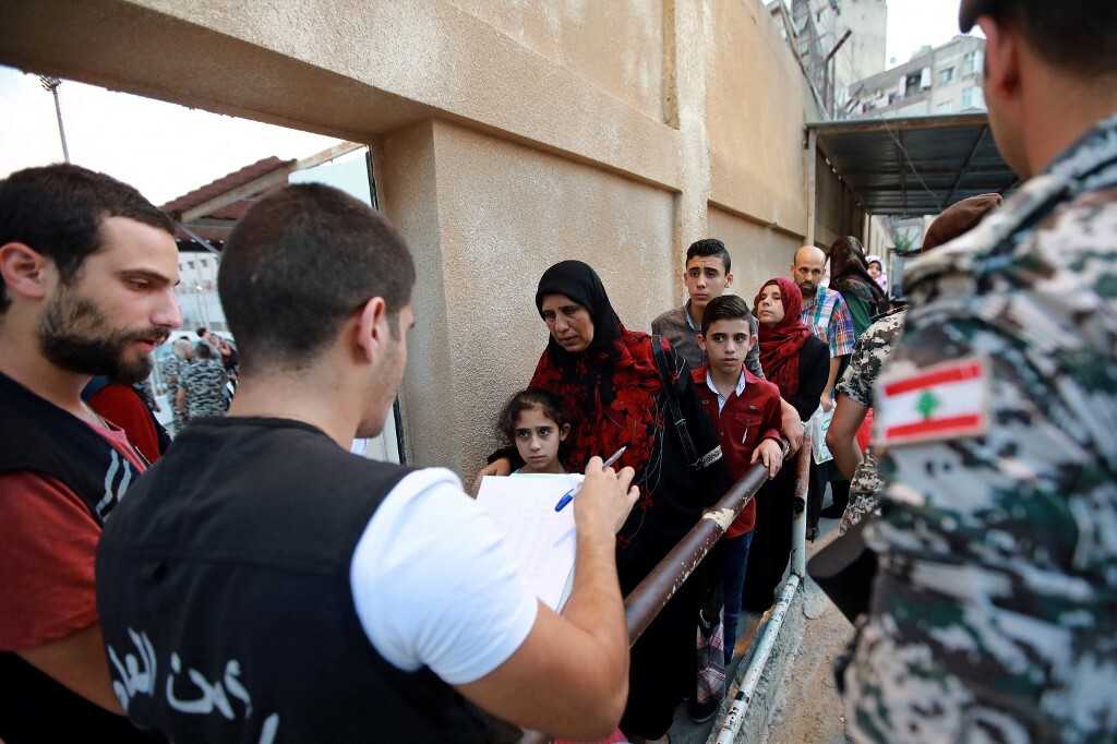 لبنان يعلن استئناف تأمين العودة الطوعية للنازحين السوريين