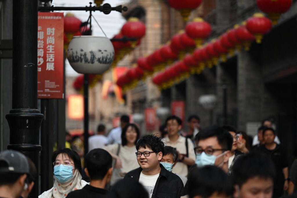 انتعاش سياحة العطلات في الصين إلى مستويات ما قبل جائحة كورونا