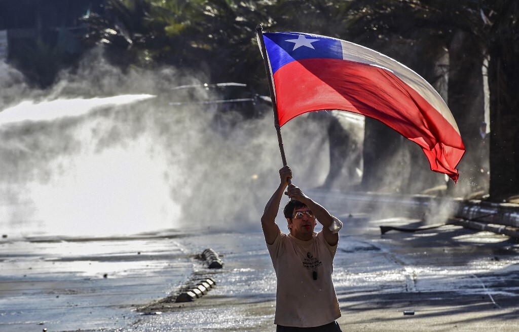 اليمين المتطرف في تشيلي مكلف بوضع دستور جديد