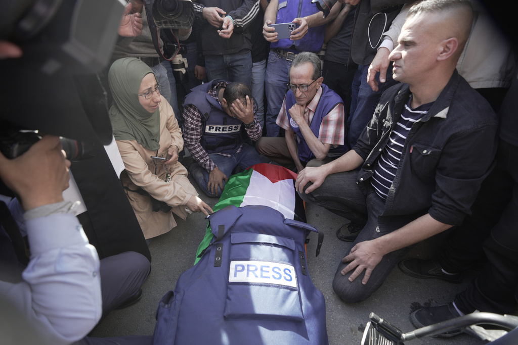 لجنة حماية الصحفيين تدعو إلى محاسبة إسرائيل عن مقتل إعلاميين