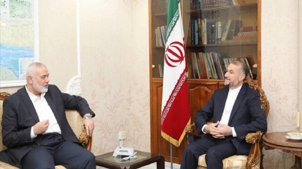 إسماعيل هنية خلال اتصال مع وزير الخارجية الإيراني: ليس أمام إسرائيل سوى الإستسلام