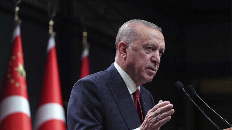 أردوغان: لا نفكر في سحب قواتنا من سوريا