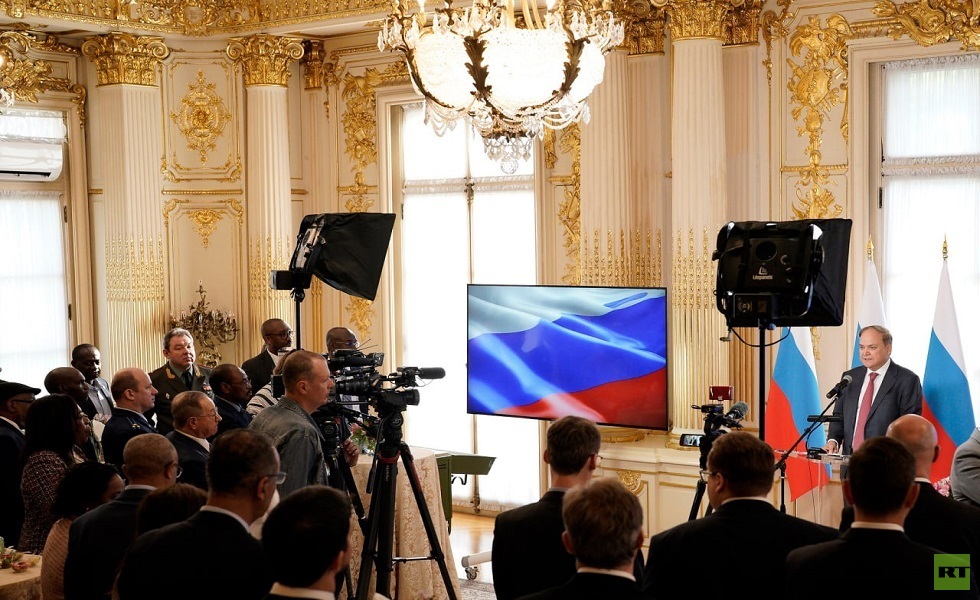 السفير الروسي في واشنطن: الغرب يحلم بمنع التحول العالمي (صور)