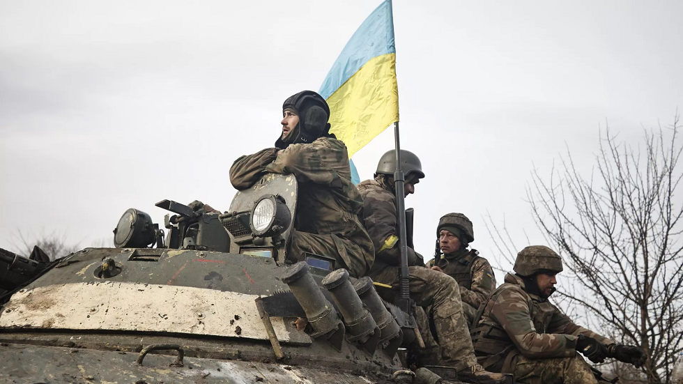 صورة من مستشارة عسكرية تثير جدالا حول ما تخفيه كييف عن القائد العام للقوات الأوكرانية