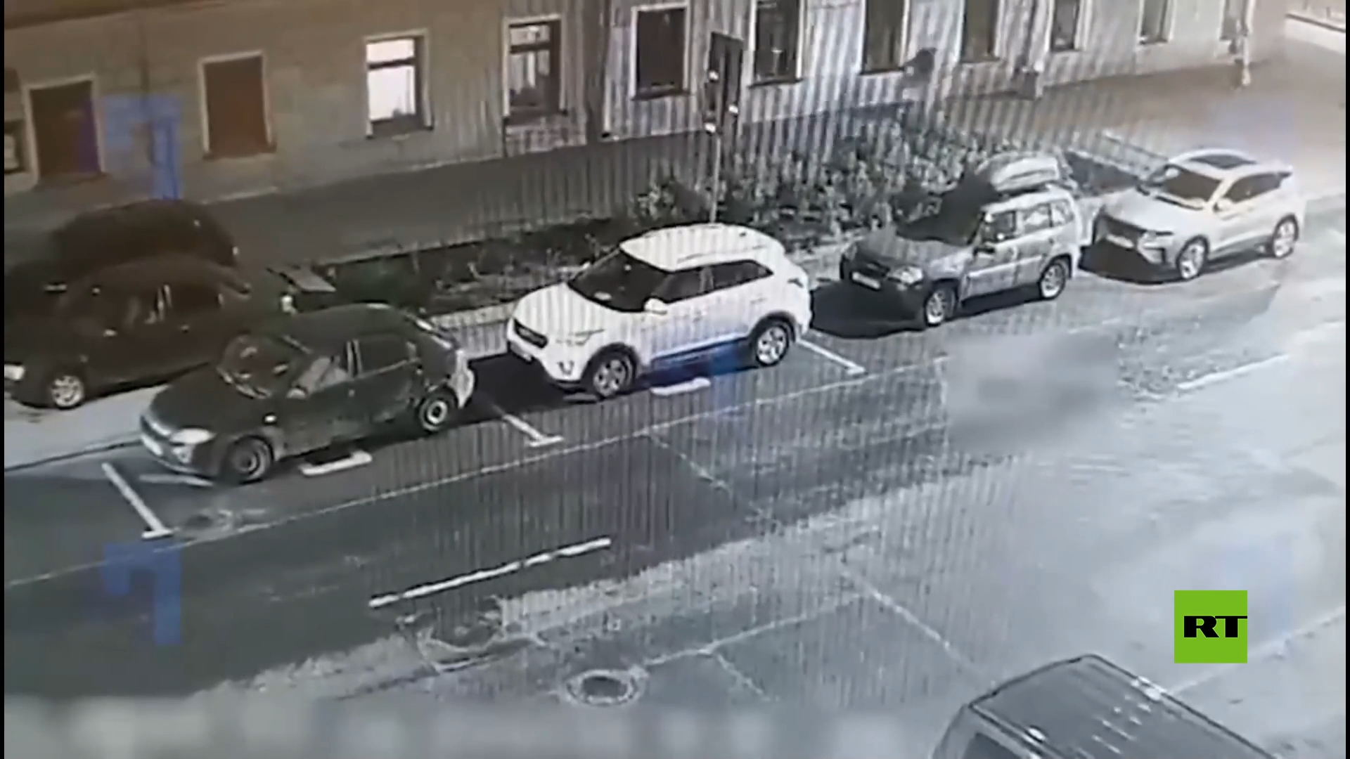لحظة انفجار سكوتر كهربائي كان يجوب شوارع سان بطرسبورغ