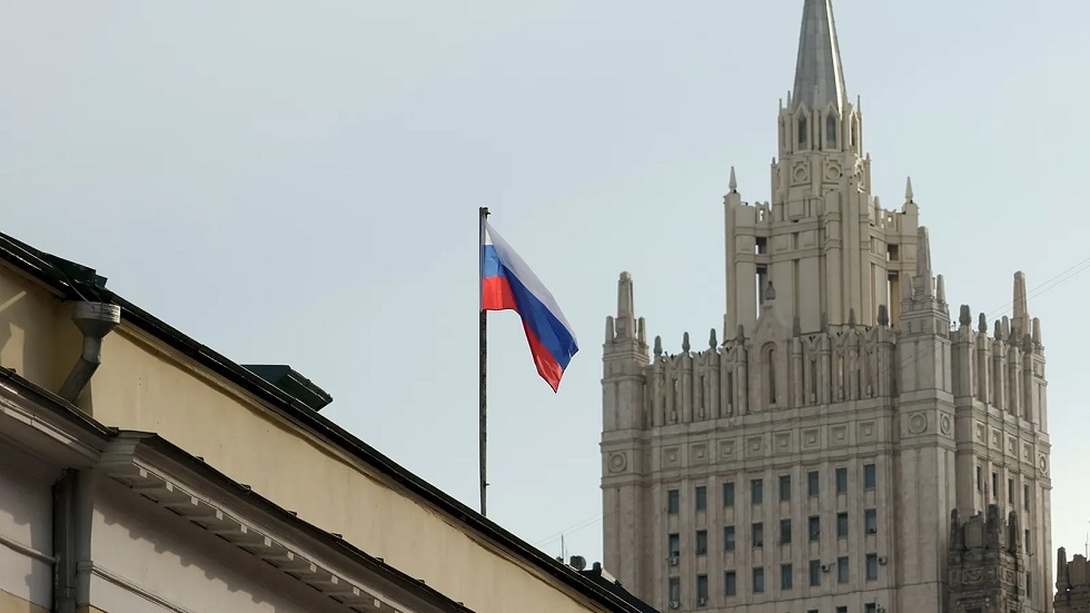 موسكو تندّد بالعمل الاستفزازي المتهوّر بعد إغلاق ألمانيا أربع قنصليات روسية