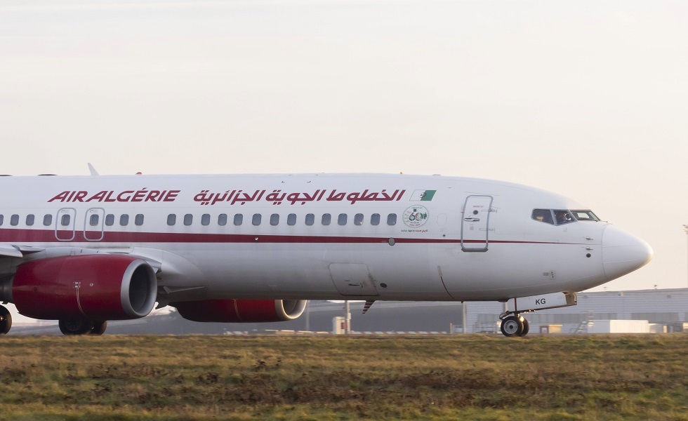 طائرة الخطوط الجوية الجزائرية.