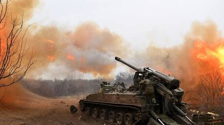 المدفعية الروسية تدمر مستودع أسلحة للواء أوكراني