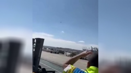 لحظة سقوط اف-18 في سرقسطة الإسبانية