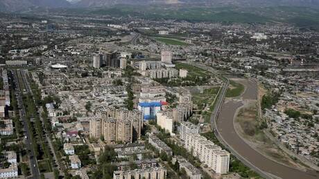 طاجيكستان تستعيد 104 من مواطنيها من مخيم 