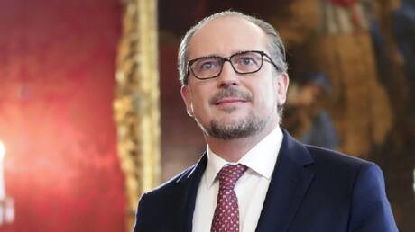 وزير الخارجية النمساوي: يجب النظر في قضية القرم بمعزل عن انضمام أوكرانيا إلى الاتحاد الأوروبي