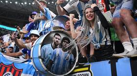 منبوذ برشلونة يتوهج في أمريكا.. بهدف