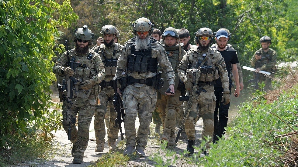 بوشيلين: الوحدات الشيشانية تظهر أداء جيدا