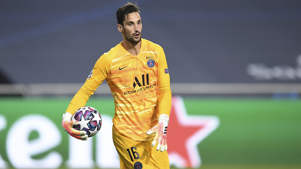 سان جيرمان يرفض الاحتفال بلقب الدوري الفرنسي احتراما لحارسه ريكو