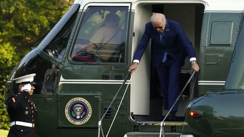 البيت الأبيض: بايدن يوقّع على مشروع قانون رفع سقف 