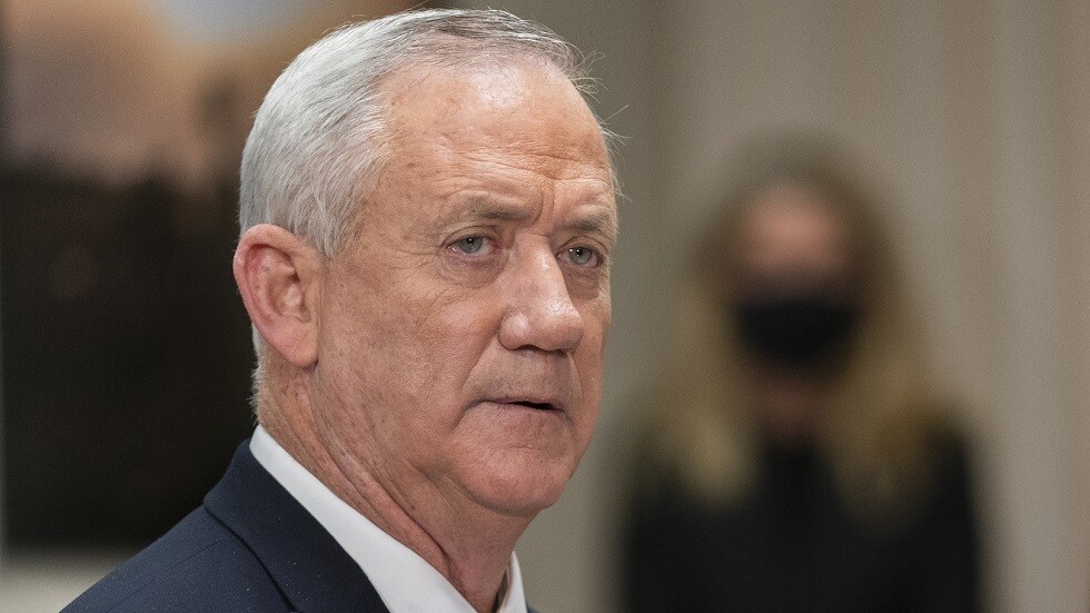 بيني غانتس يدعم أي عمل عسكري إسرائيلي موجه ضد إيران