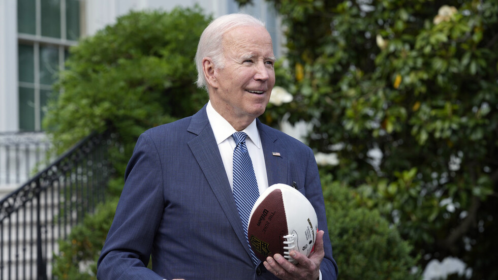 نائب أمريكي: مكتب التحقيقات الفدرالي يحقق في تورط محتمل لبايدن في الفساد