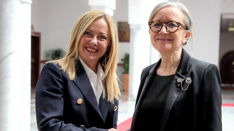 رئيسة الوزراء الإيطالية تصل تونس وتعقد لقاء مع الرئيس ورئيسة الوزراء