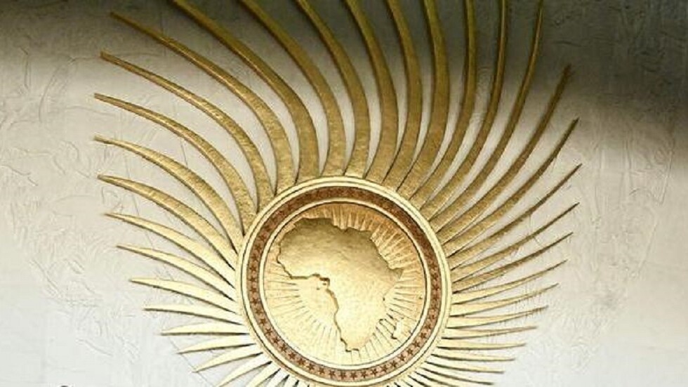 السنغال تغلق بعثاتها الدبلوماسية في الخارج