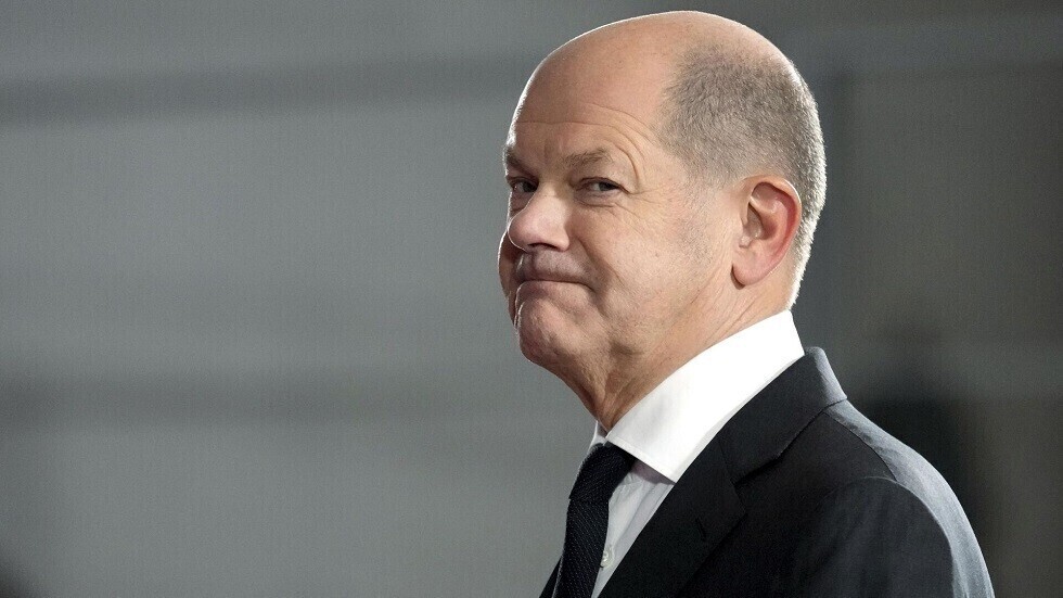 شولتس يتحفظ حيال فكرة إنشاء جيش للاتحاد الأوروبي