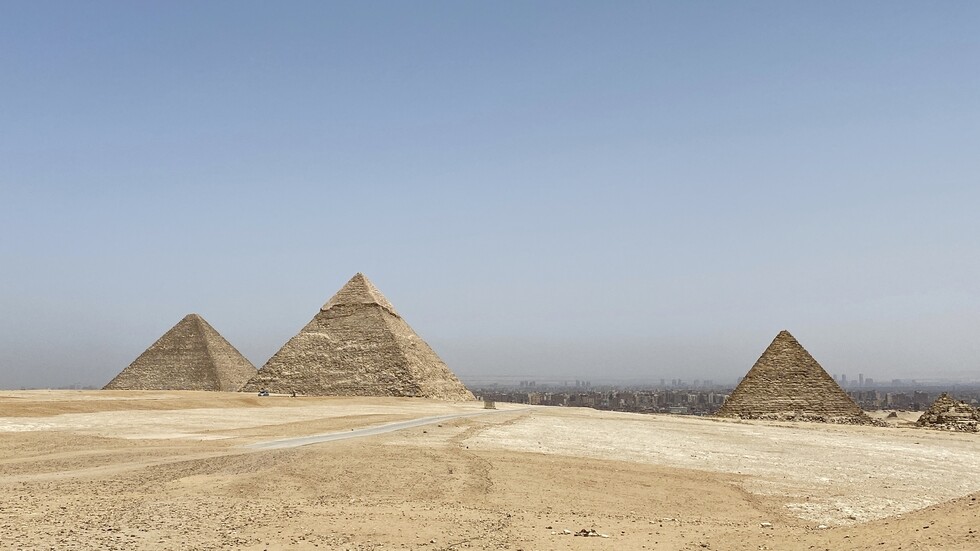 جمعية الشركات السياحية الروسية تنذر السياح الروس بشأن الصعوبات أثناء الرحلات في مصر