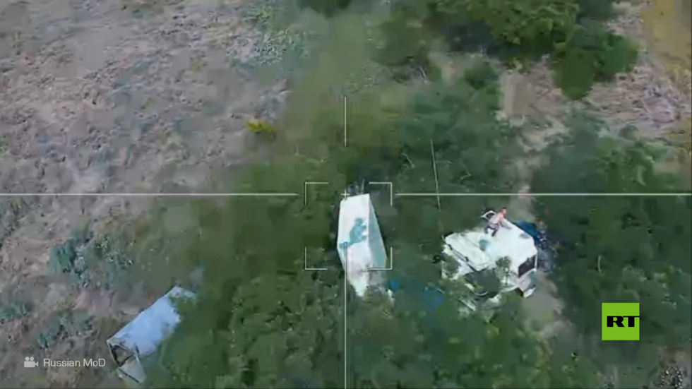 لحظة تدمير محطة رادار تابعة لمنظومة الصواريخ 