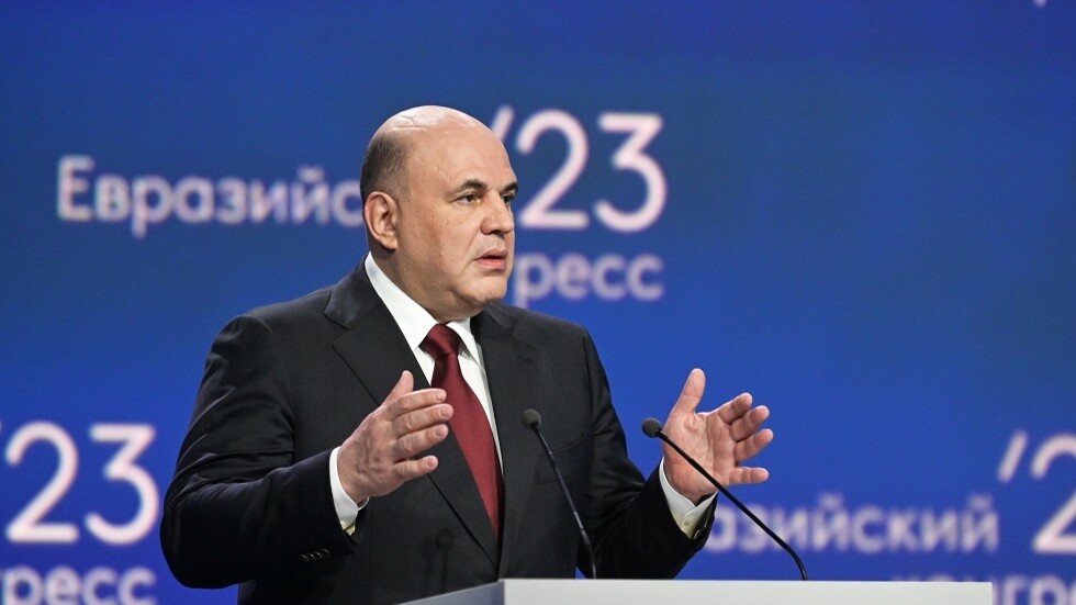 رئيس الوزراء الروسي يكشف سبب الأزمة الغذائية العالمية المقبلة