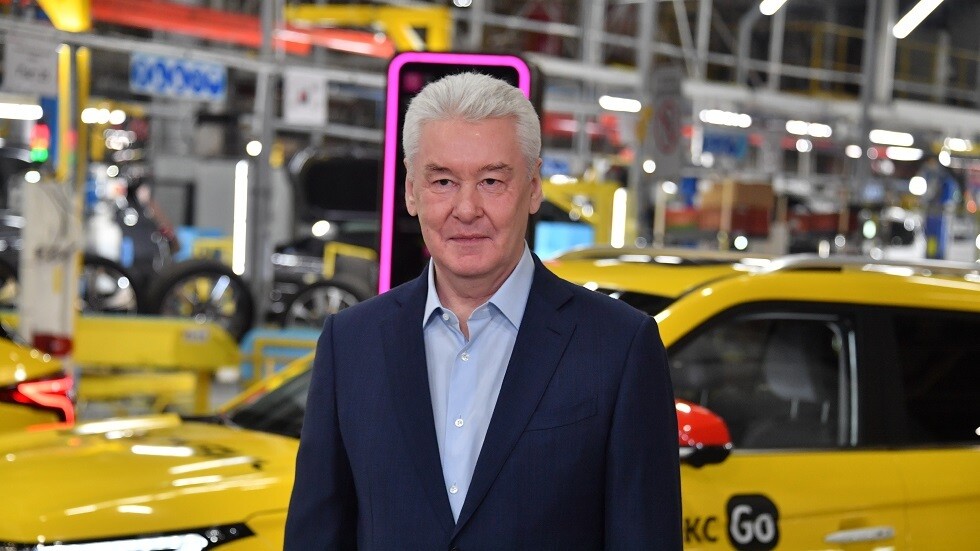 عمدة موسكو: ارتفاع إنتاج الملابس في المدينة بنسبة 94.6% في الربع الأول من 2023