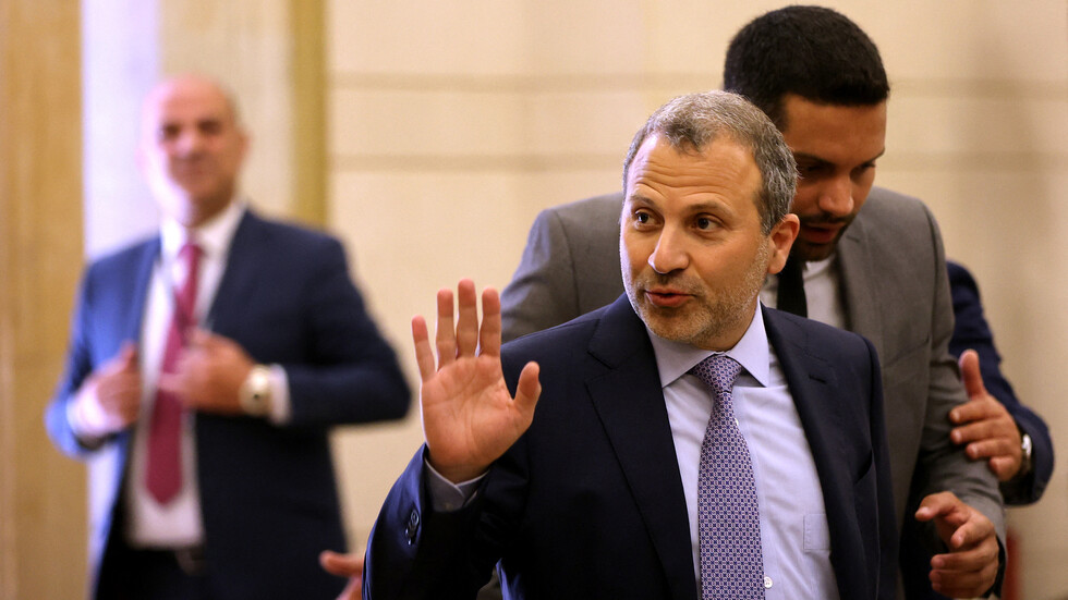 جبران باسيل: التفاهم مع حزب الله لم يسقط ولكنه يقف على قدم واحدة