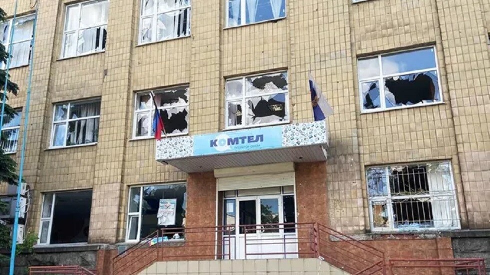 قوات كييف تقصف جمهورية دونيتسك بـ 220 مقذوفا خلال الـ 24 ساعة الماضية