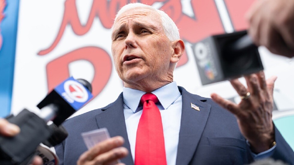 خبير يفند لـRT مزاعم بينس عن "التوسع الروسي" غربا بعد هزيمة أوكرانيا