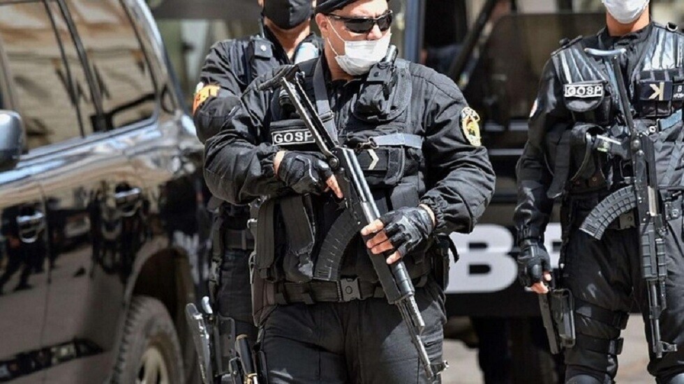 الأمن الجزائري يطيح بعصابة إجرامية مختصة في ترويج مخدر