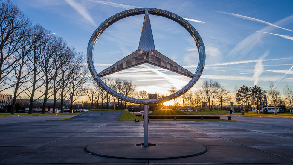 سيارة المستقبل؟.. مرسيدس-بنز تكشف عن سيارة نموذجية خاطفة للأنفاس!