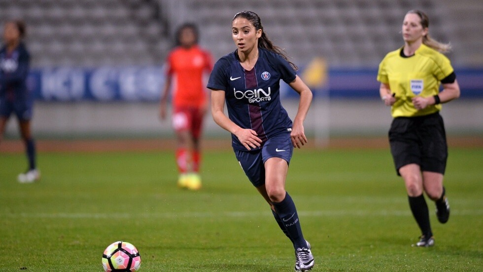 رغم مشاركتها في معسكر مع الجزائر.. أنيسة لحماري تمثل المغرب في مونديال 2023