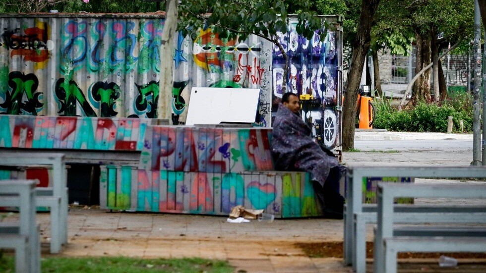 "وول ستريت جورنال": ارتفاع حاد بأعداد المشردين في المدن الأمريكية