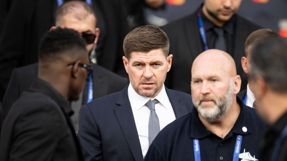 كشف أسباب رفض ستيفن جيرارد عرض الاتفاق السعودي