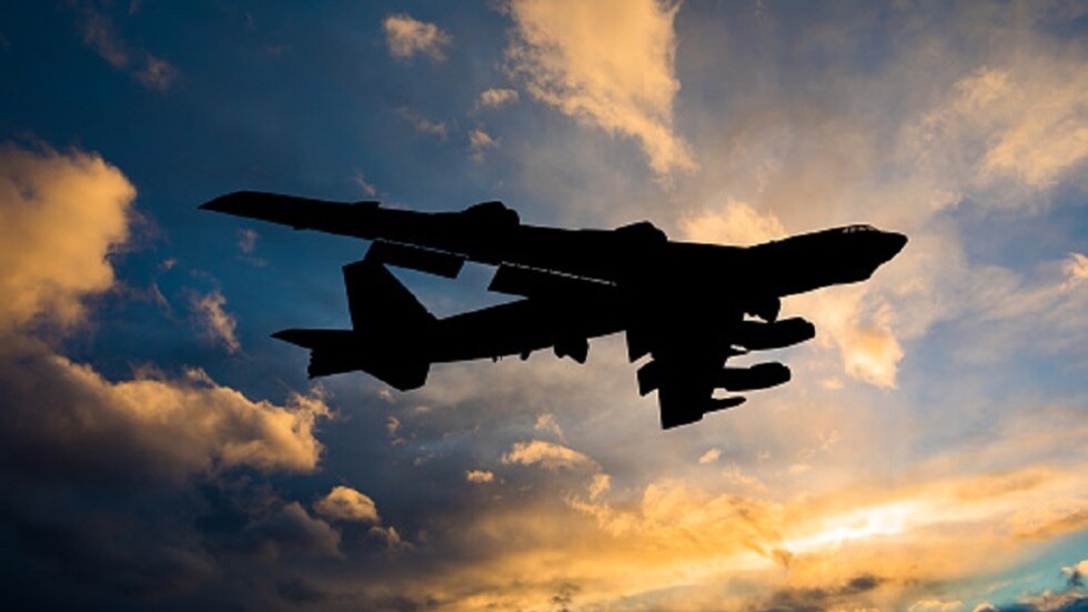 البنتاغون يعلن وصول قاذفات "بي-52" إلى إندونيسيا