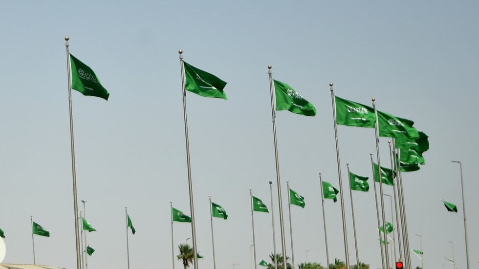 السعودية.. نجاح فصل توأم سيامي مصري بعد عملية معقدة استغرقت 17 ساعة (صور)