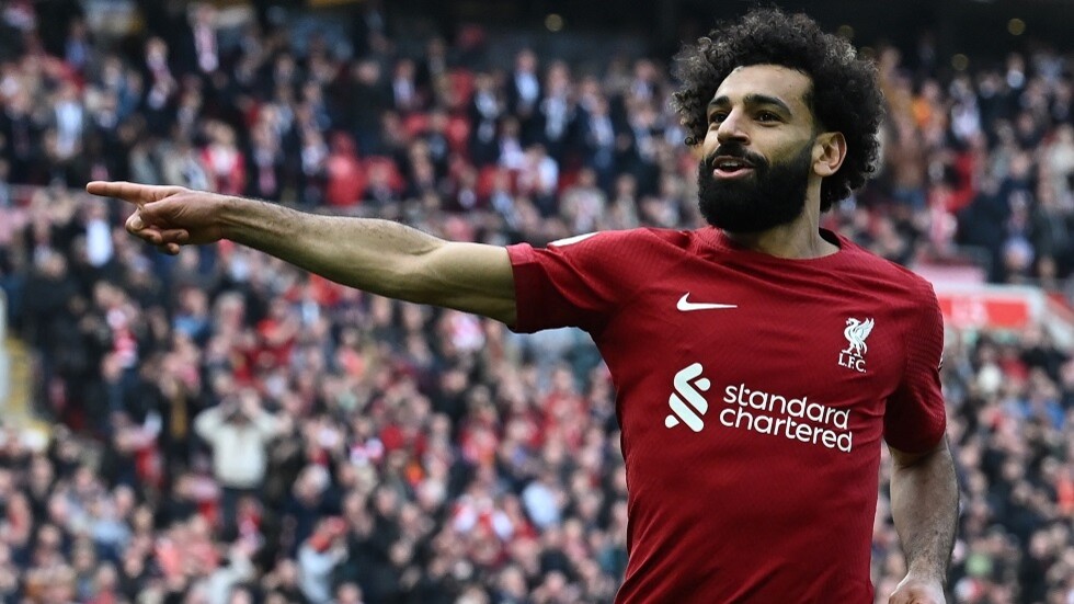 شاهد.. ليفربول يحتفل بذكرى الظفر بخدمات محمد صلاح